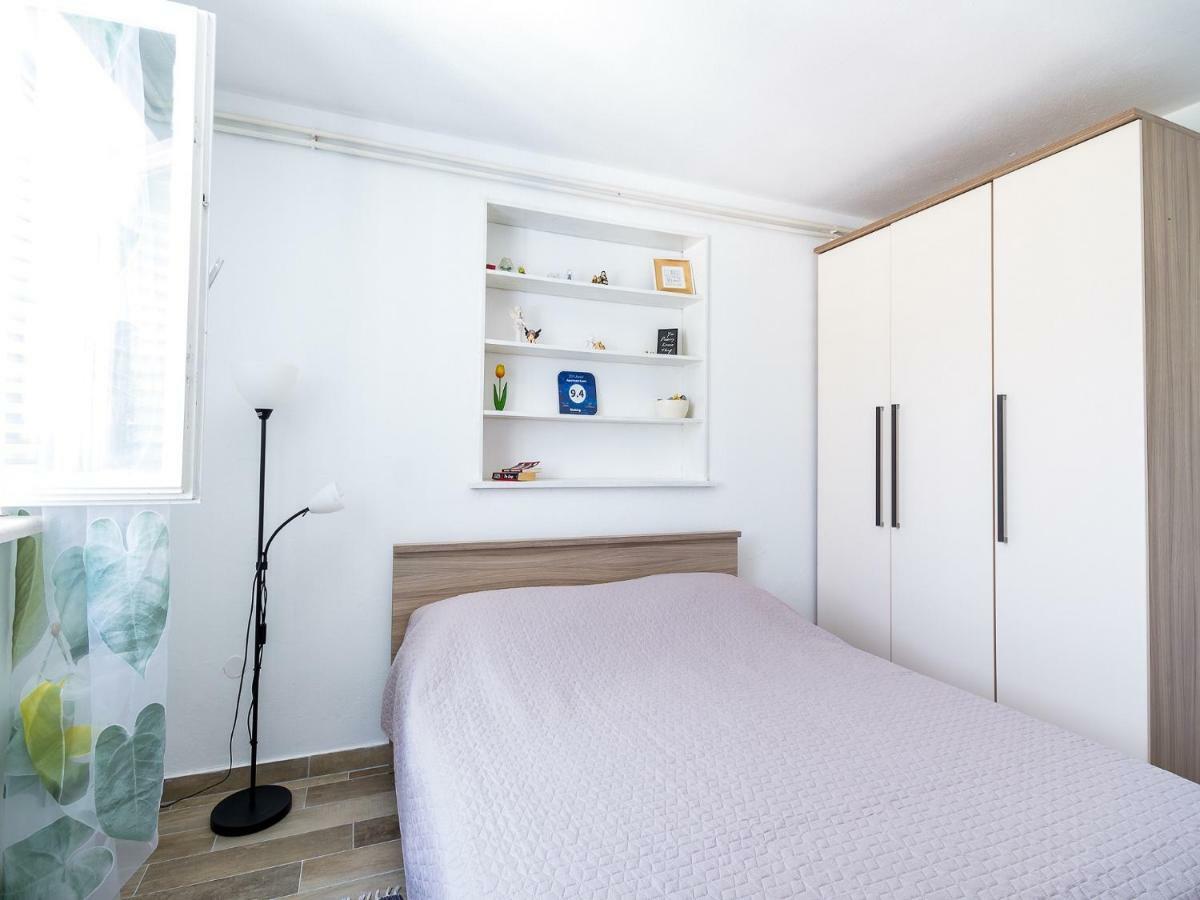 Apartments Laura Корчула Екстер'єр фото