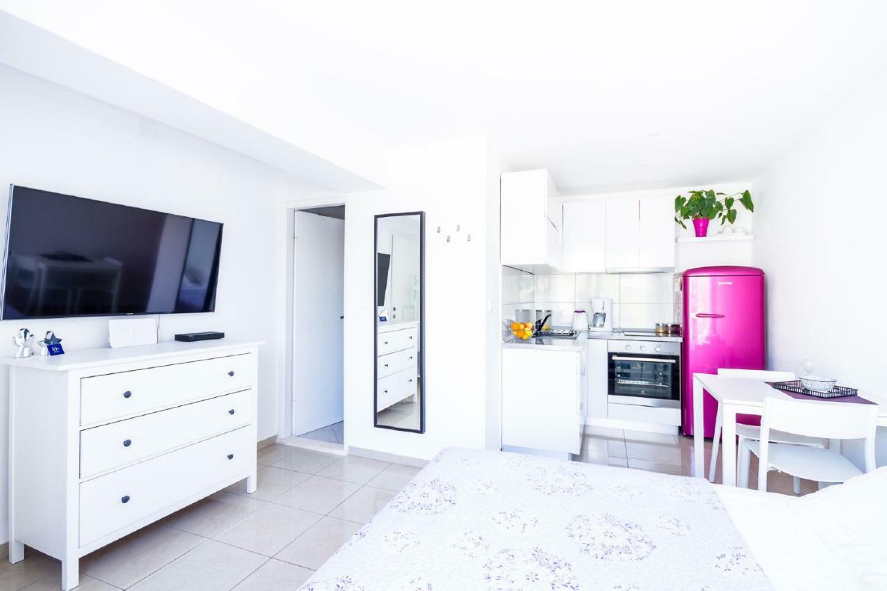 Apartments Laura Корчула Екстер'єр фото
